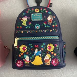 Loungefly Disney Backpack - Snow White and Dwarfs Navy